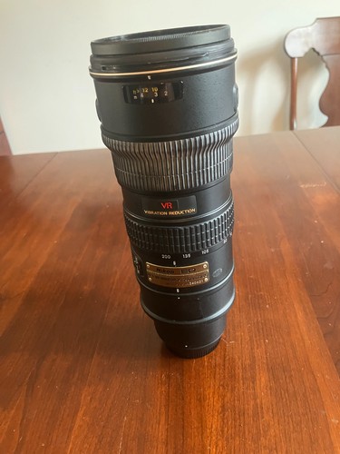 Nikon 200 s f2 8 - 70-200, f2.8
